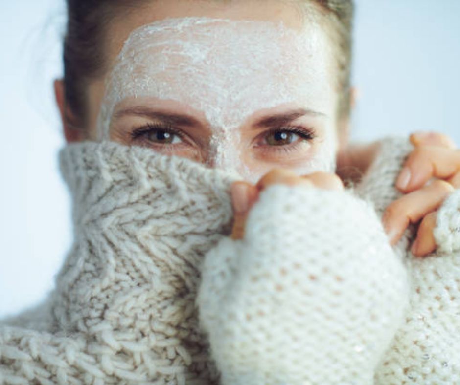 how-to-care-for-sensitive-skin-this-winter-simply-clinics